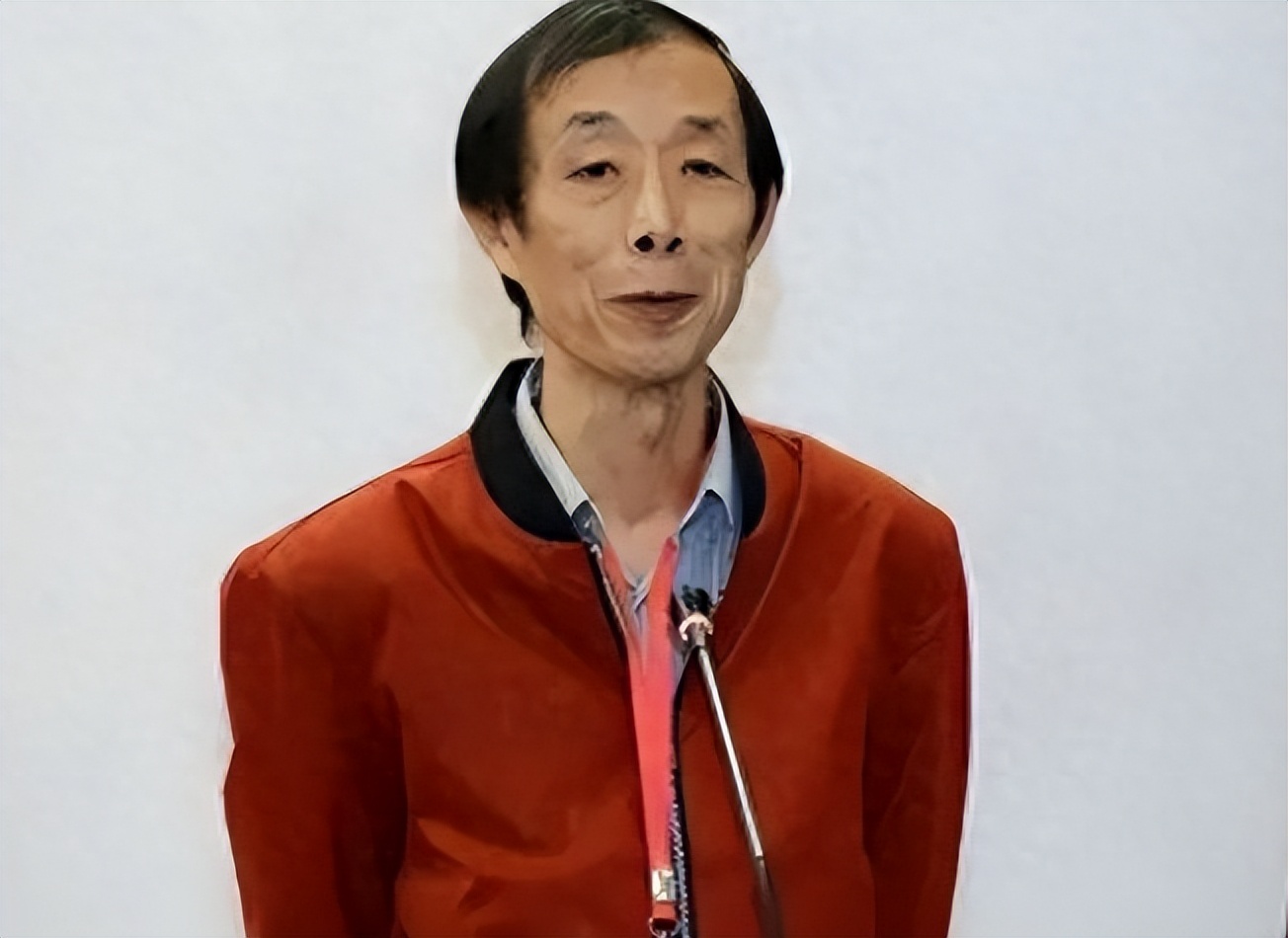 北大反美斗士陈平:肇反美言论大发横财,移民美国反讽粉丝傻瓜