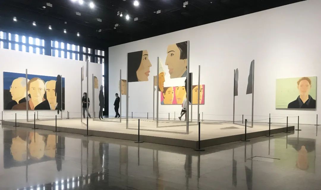 在全球举办超过200次个展的画家卡茨国内首个美术馆级个展今揭幕