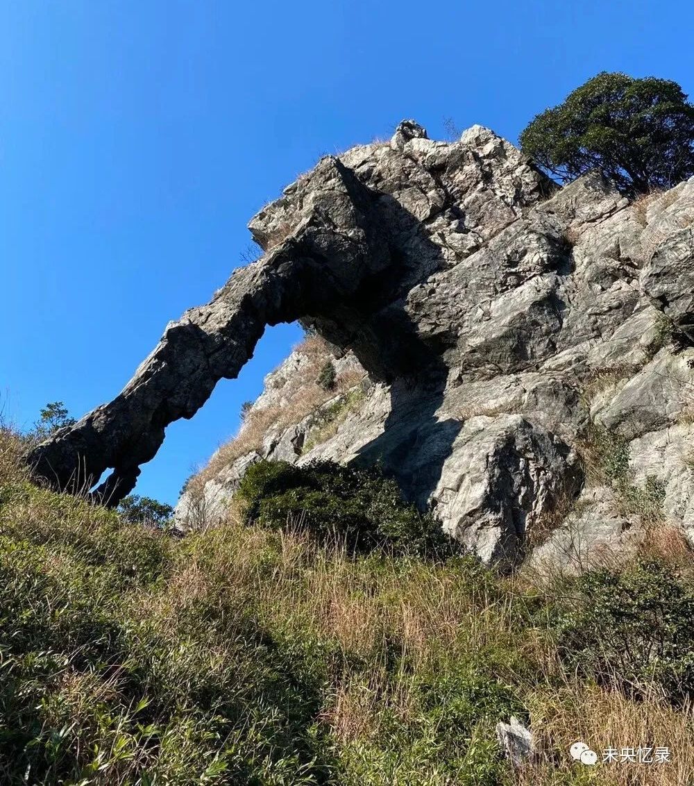 河源黄牛石踏青看星空