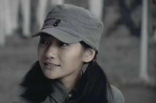 "回头客女演员"刘若清主演建党献礼影片 《青春之骏》正在热映