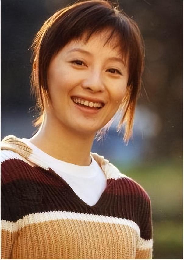 "可云"徐露:当红时隐退,嫁大7岁老公,生活令人羡慕