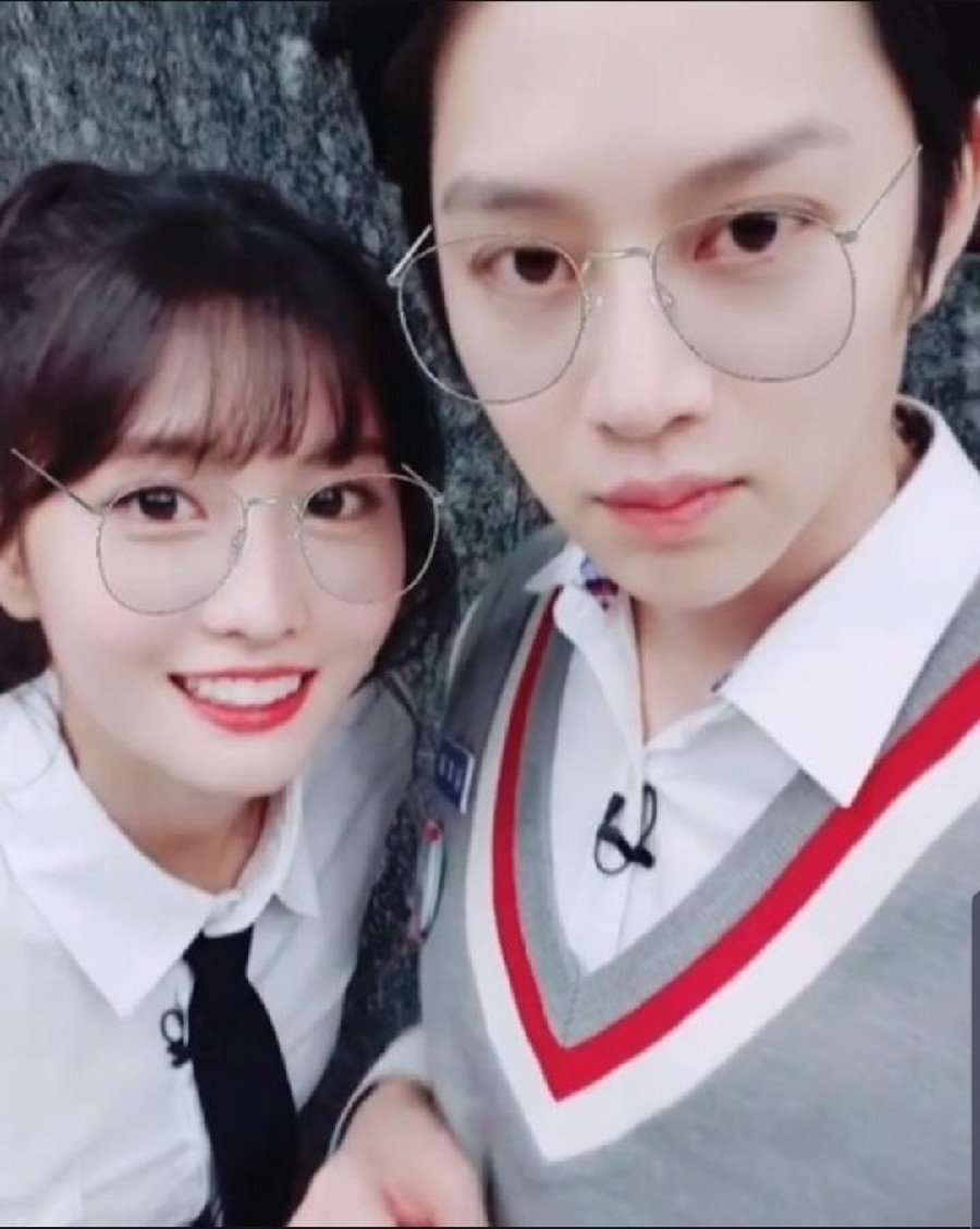 15年唯一认爱,仍输给繁忙行程:momo和希澈证实分手,结束恋情!