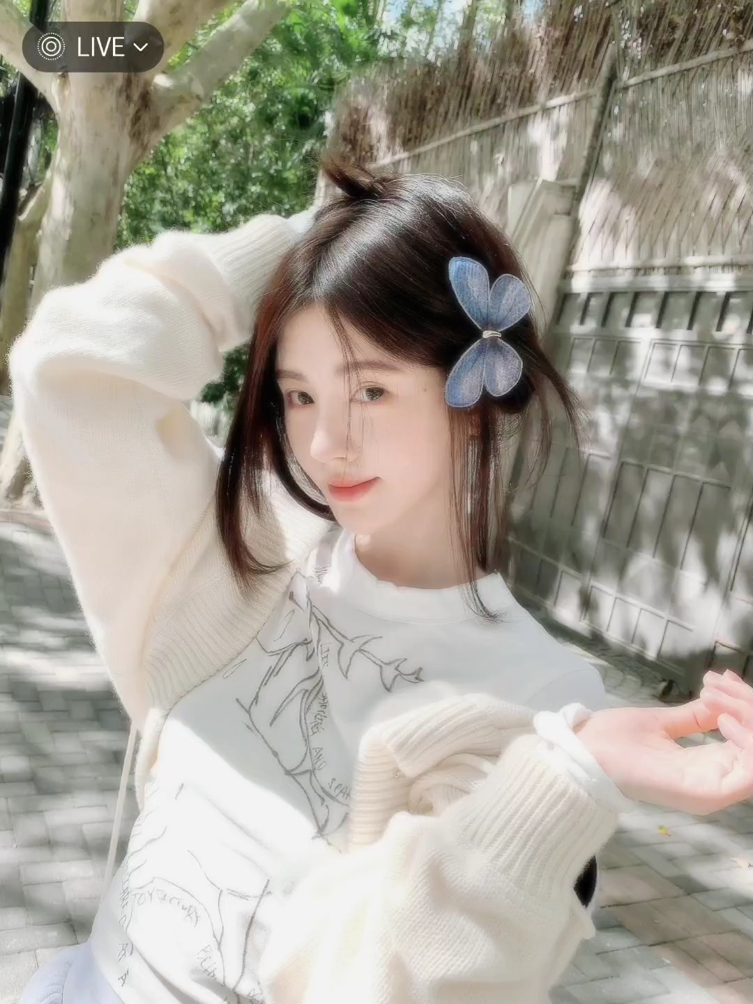 女星鞠婧祎清纯甜美造型:高颜值的邻家小妹