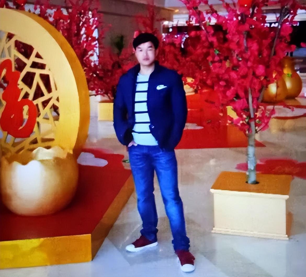 案,本来已经被大家遗忘的悲案,随着他的落马重新浮现在大家的回忆里