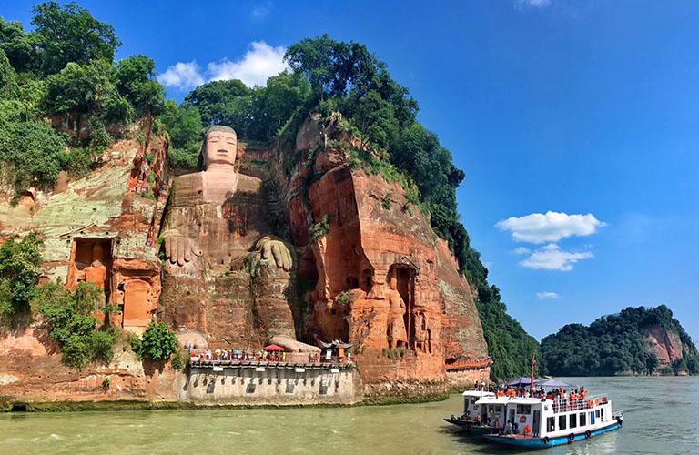 乐山大佛一日游多少钱『乐山大佛一日游多少钱啊』