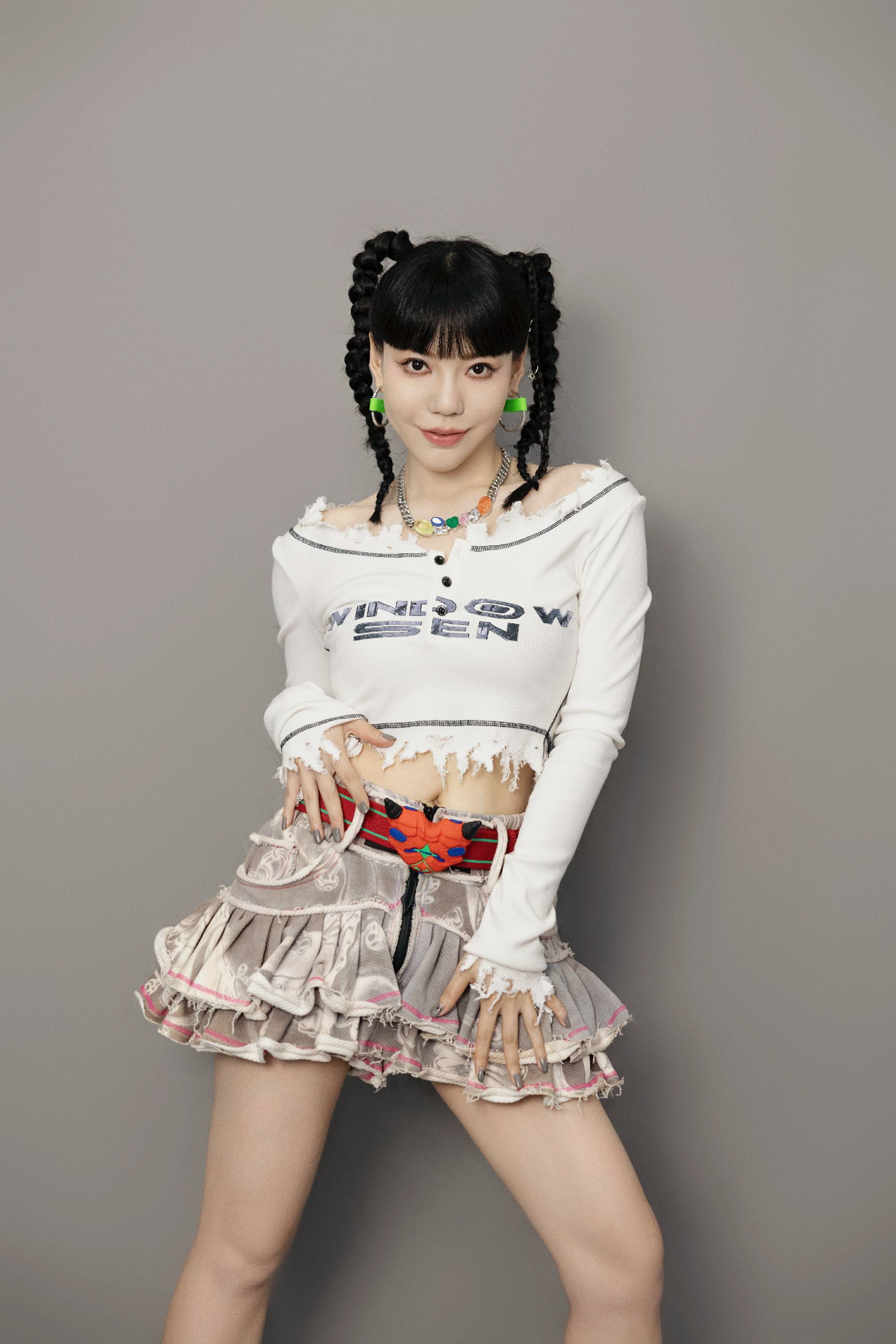 造梦嘉嘉尤音乐携手吴莫愁打造欢迎来到麦乐村同名主题曲