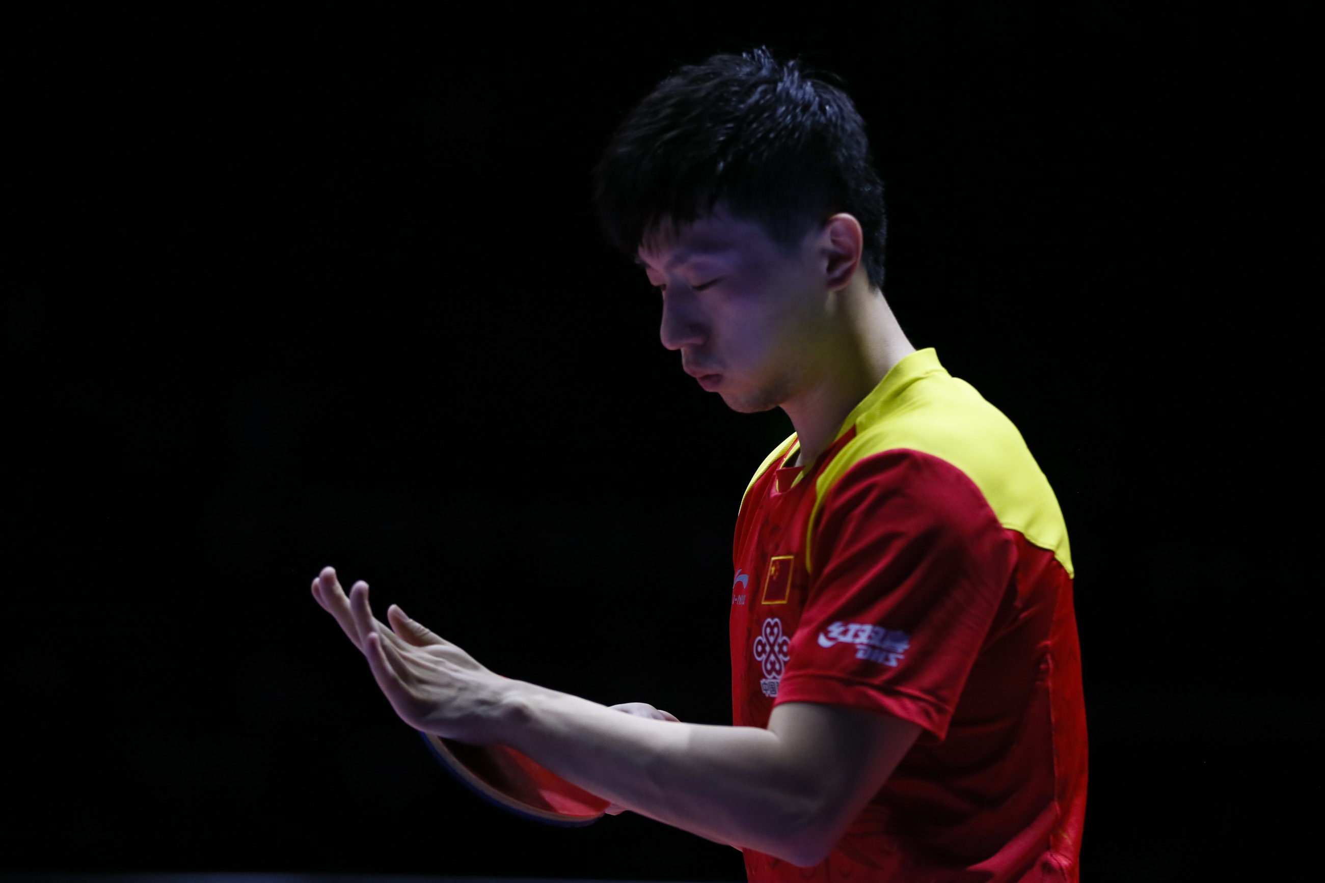 3-0!马龙完胜,迎战德国世界冠军,国乒两人晋级男单8强