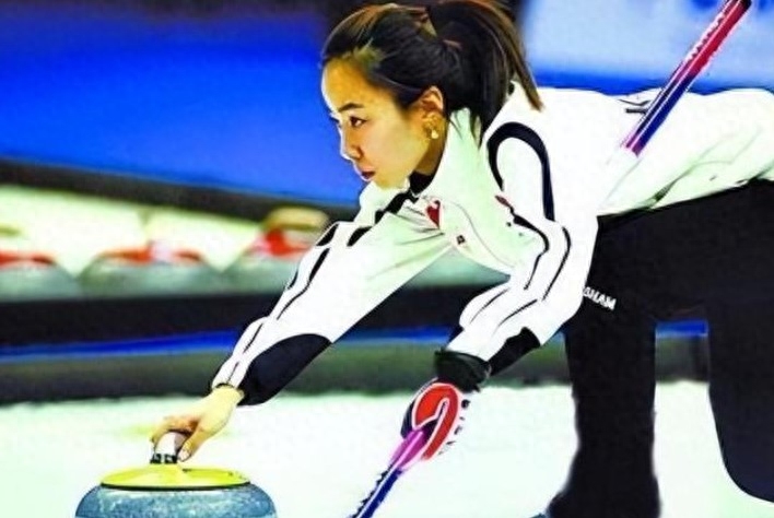 面对金智善的表白,徐晓明并未被爱情冲昏头脑,他知道两人之间的差距