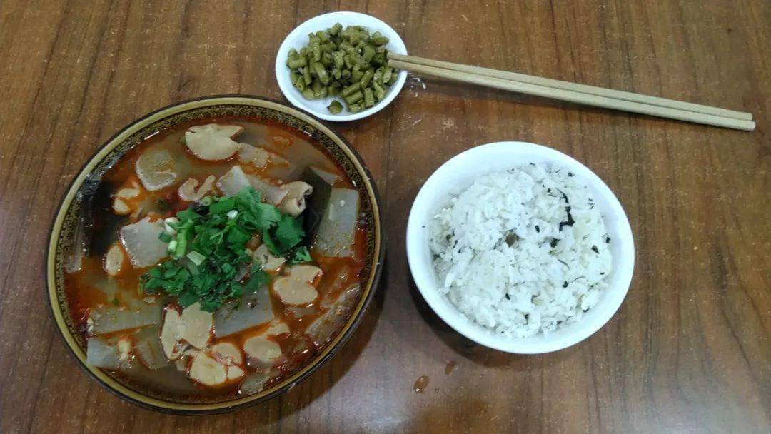 「美食」南部肥肠干饭‖郑学超