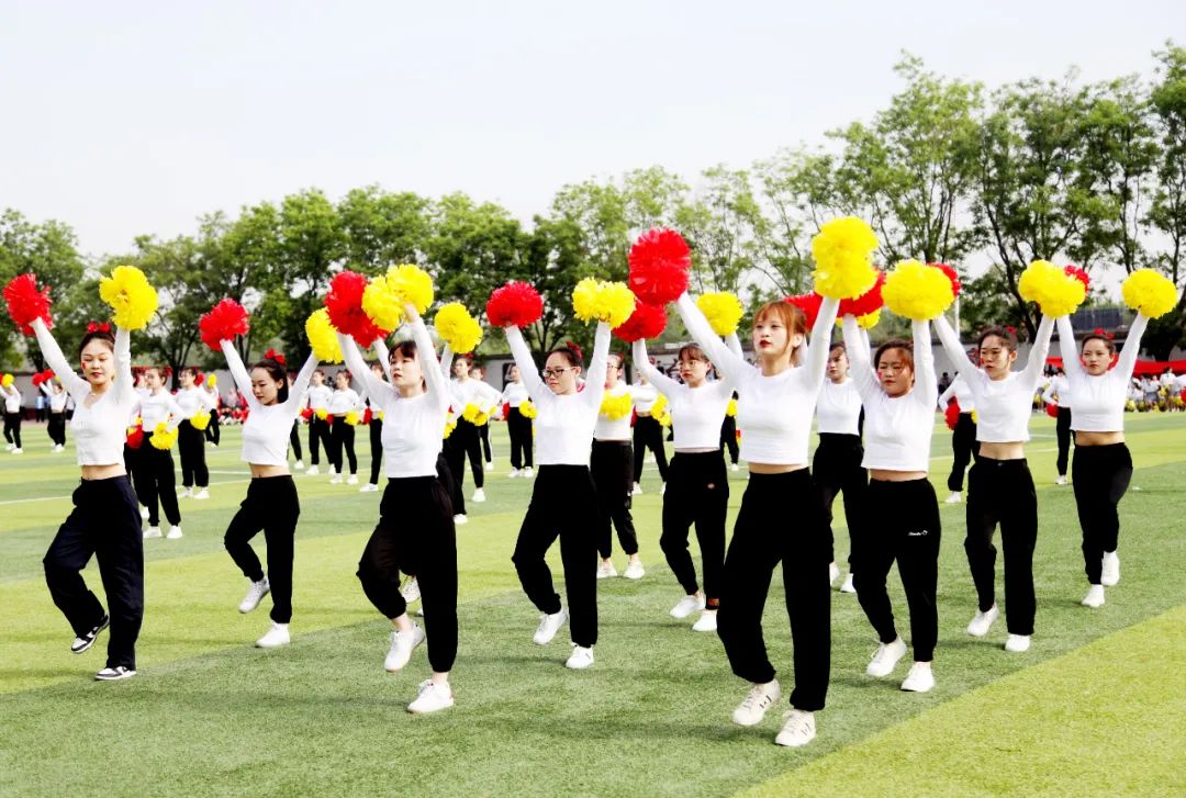 庆祝建党100周年——长治学院举办百人团体操大赛
