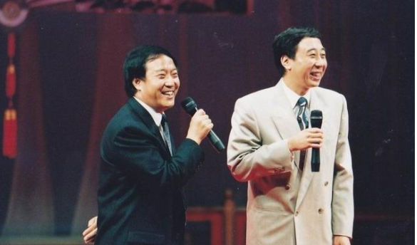 分开22年,冯巩依旧风光无限,而搭档牛群呢?
