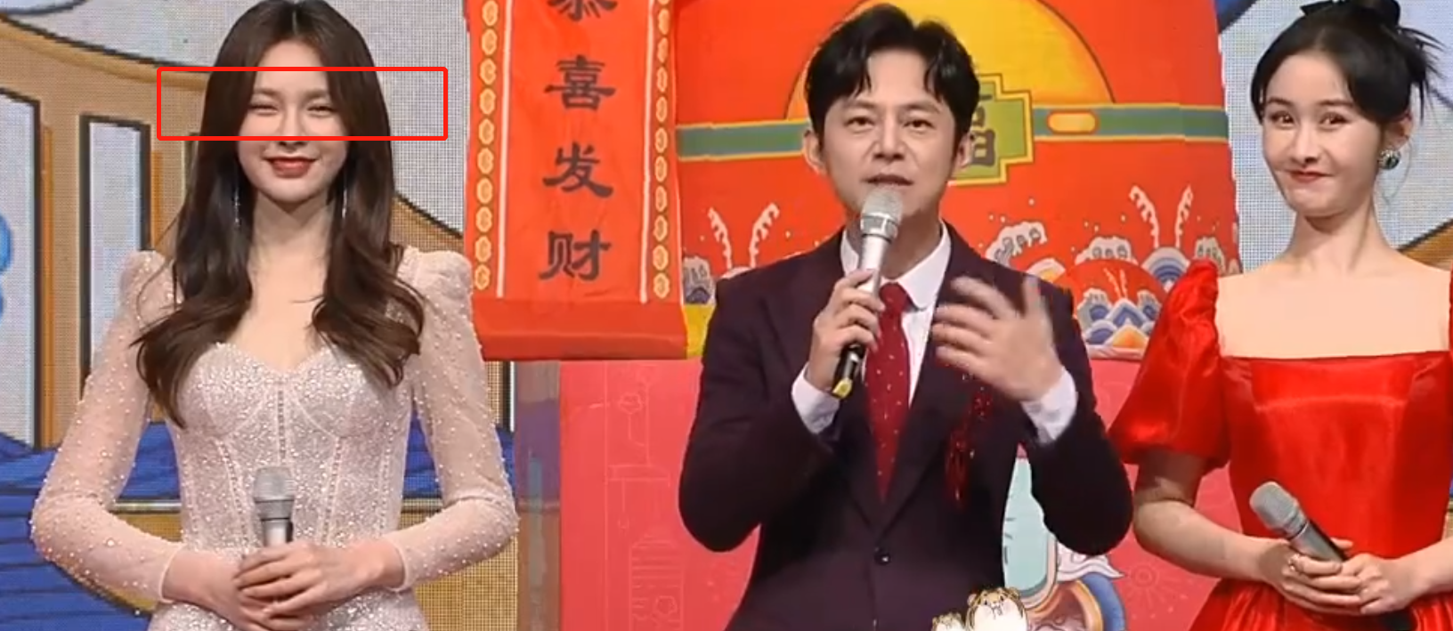 湖南元宵晚会主持班子集体翻车,河南台新颖,央视主持成最大赢家