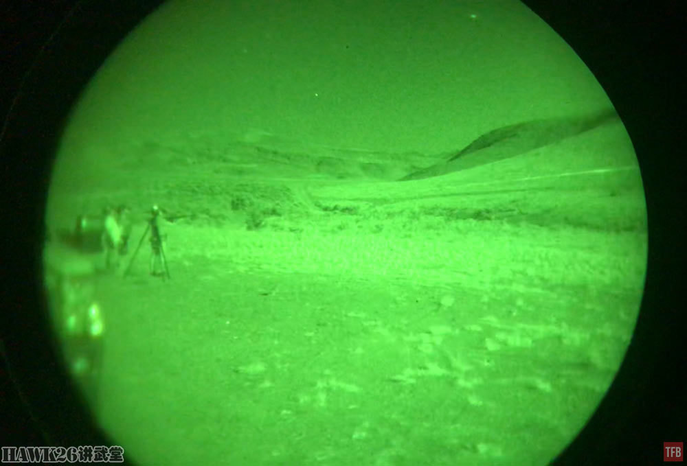 特殊的红外曳光弹:避免被敌方发现 只能通过夜视仪才能看到轨迹