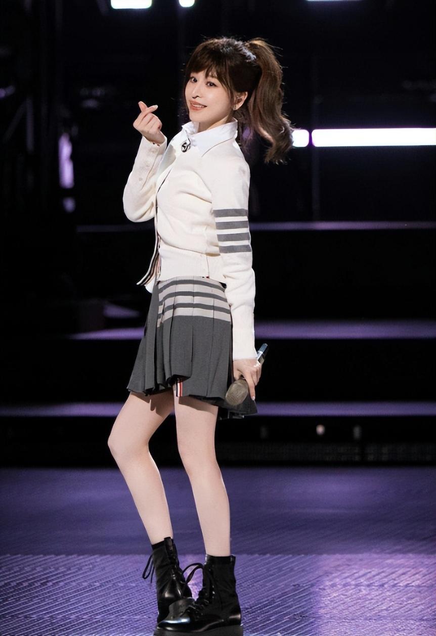 从闪耀"少女时代"到重回校园舞台的王心凌