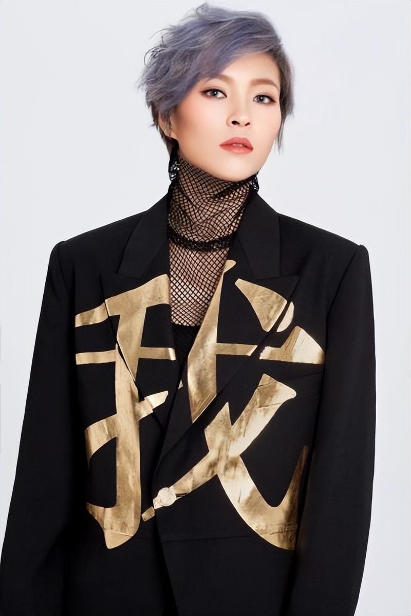 歌手毕夏:3年内痛失母亲,丈夫张恒远,恩师汪峰承诺帮助她