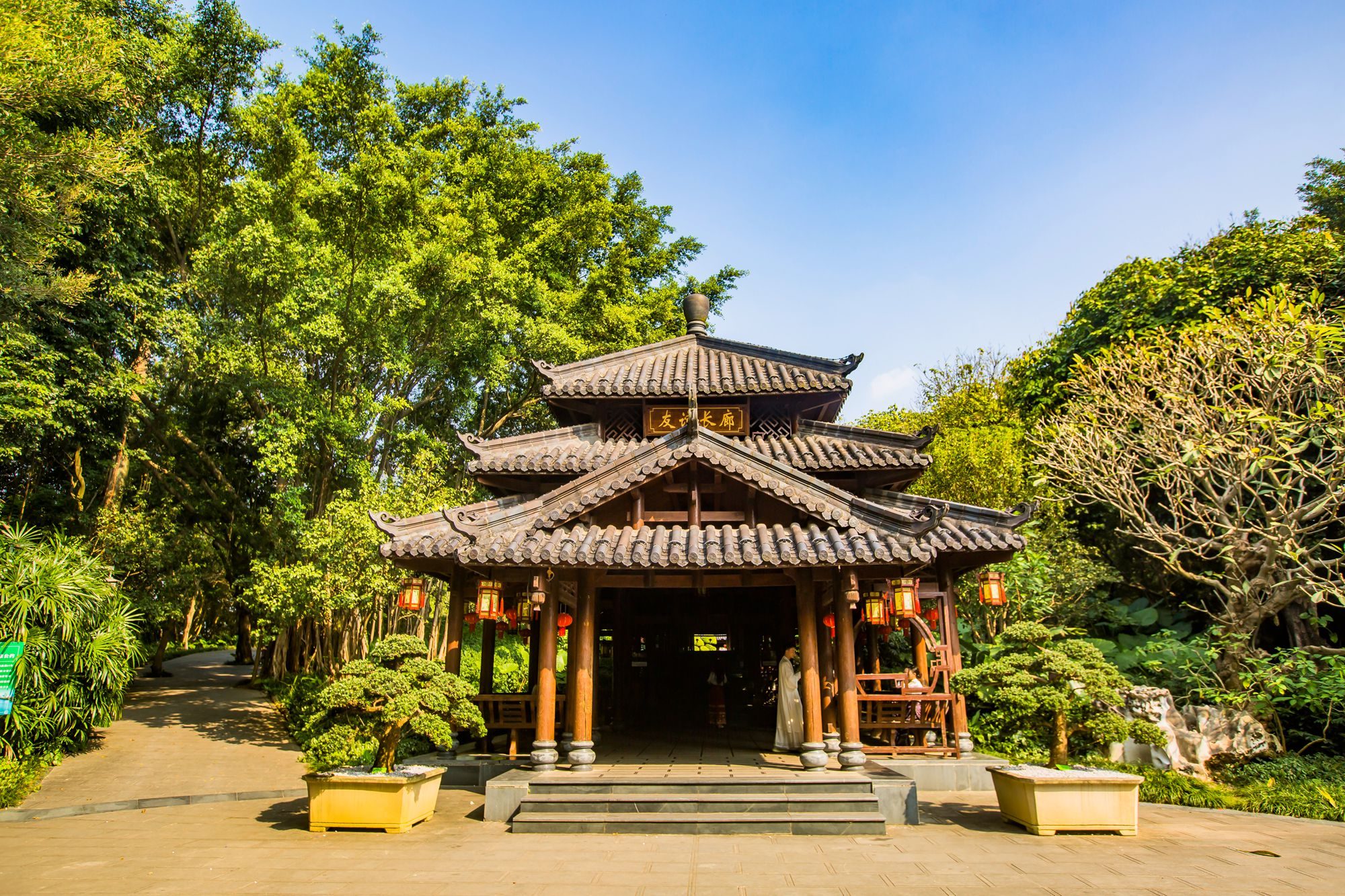 广西南宁青秀山,风景秀美,地铁直达,一处藏在闹市中的五a景区