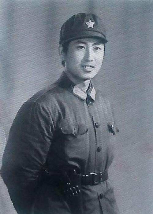 程世清:37岁成开国少将,49岁主政一方,临终却没有任何身份证明