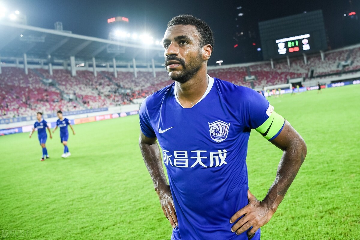 穆里奇亲承已与沧州雄狮解约:家人的地位重于我在中国踢球