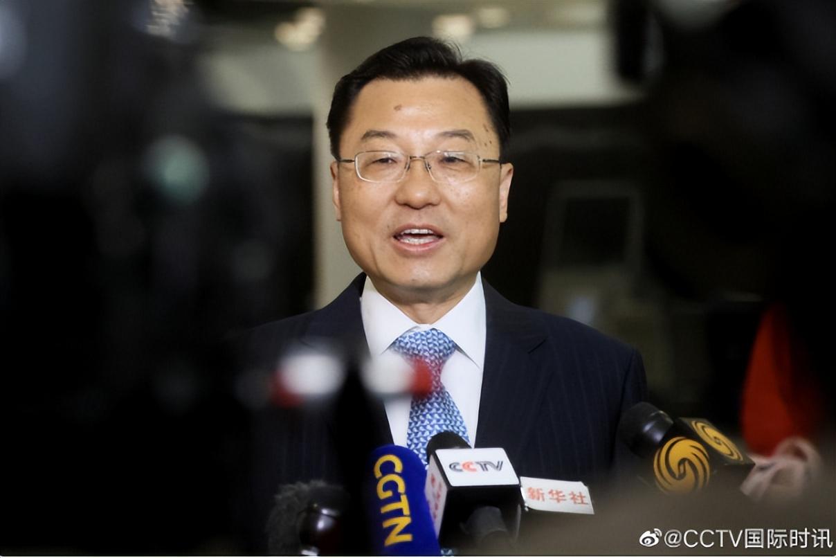 中国新任驻美大使抵美履新