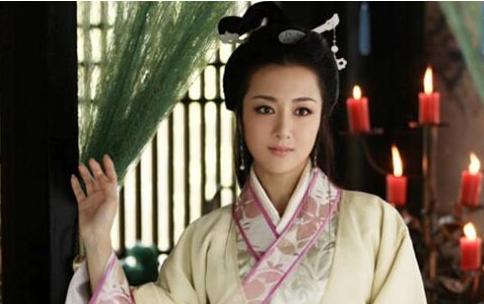 此人十四岁被张飞抢走当老婆,张飞被杀后,她去了哪里?