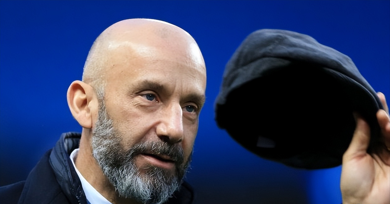 光头维亚利 白头翁拉瓦内利 意甲转播时经常听到前锋