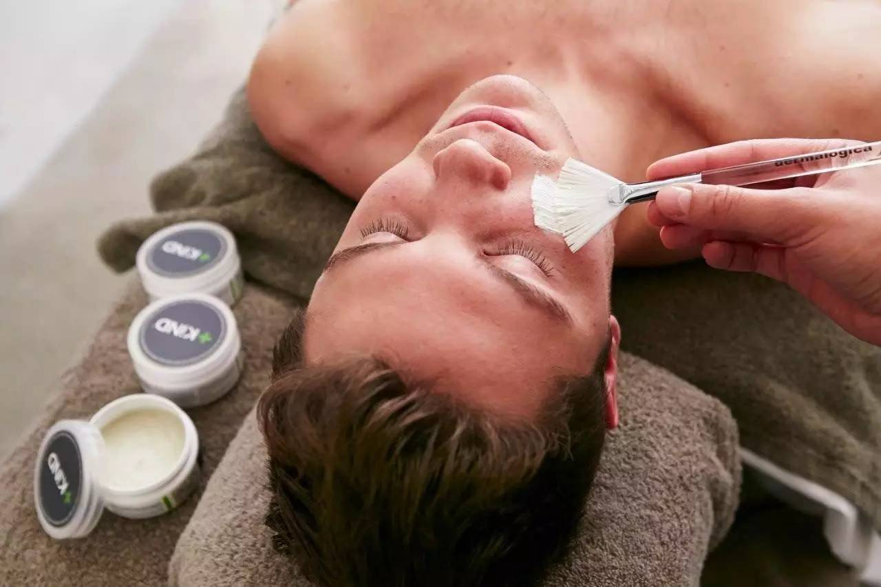 刷酸前这三个要点要注意,刷酸的这几个常见问题你知道吗