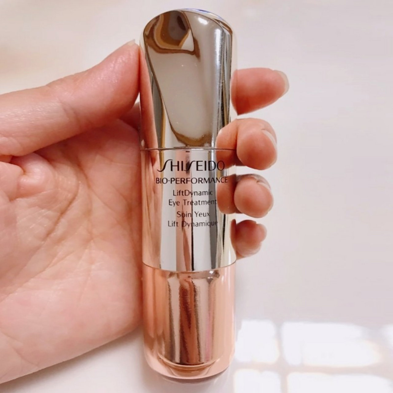 最近入手这款资生堂百优丰盈提拉紧致小钢炮眼霜,发现真是一款解决