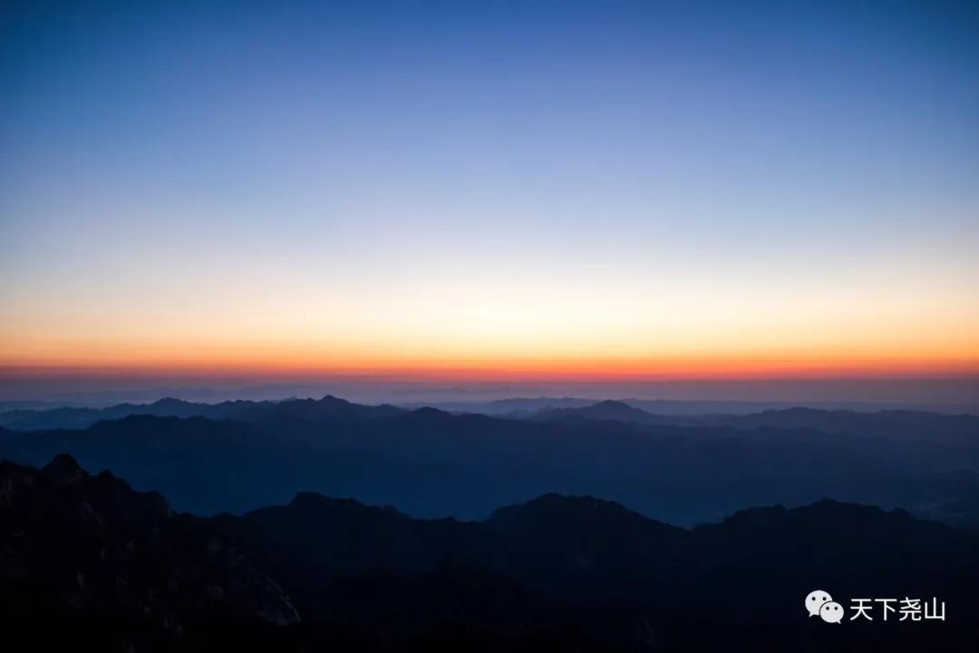 尧山之上 云享新年曙光