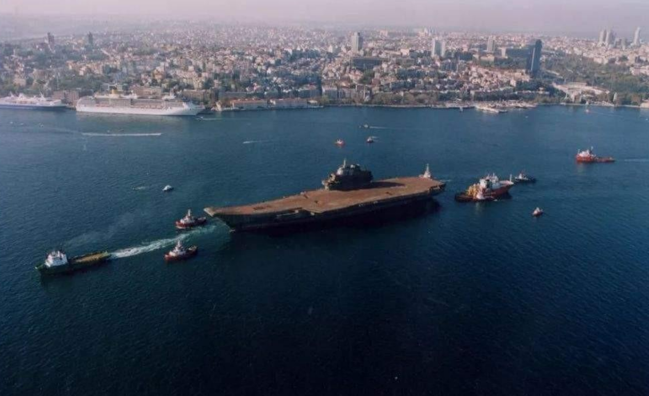 瓦良格号回国后,我们是怎么对待土耳其的?土:其实我只要三千万