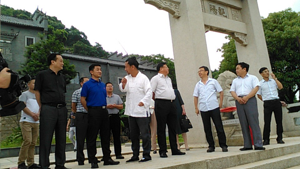 乡镇镇长调任县政府办任副主任,在仕途上还有前途吗?