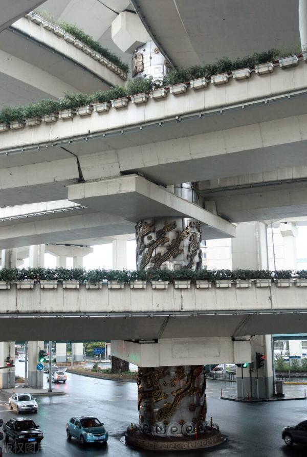 扑朔迷离的上海"盘龙柱",道破天机的高僧圆寂,真相到底如何?