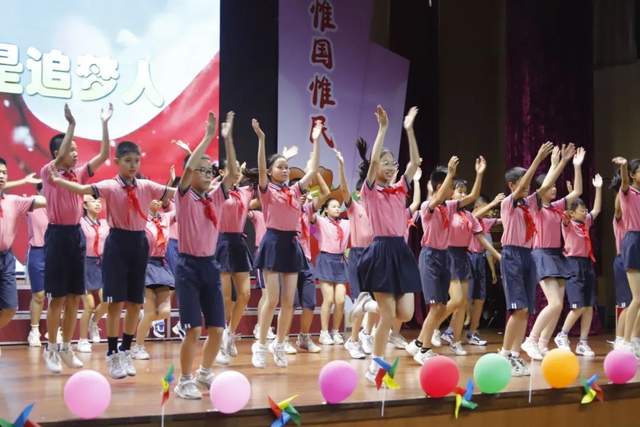 佛山市元甲学校2023届学生毕业典礼隆重举行