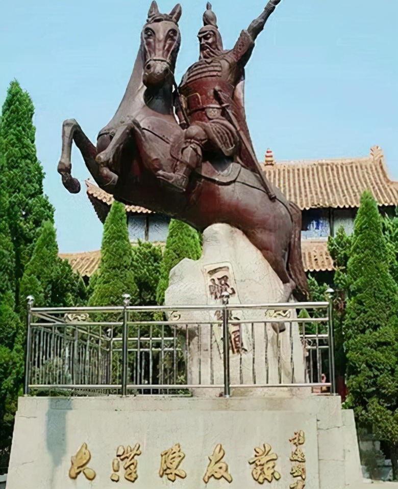 差点杀了朱元璋的陈友谅,是一个怎样的人?