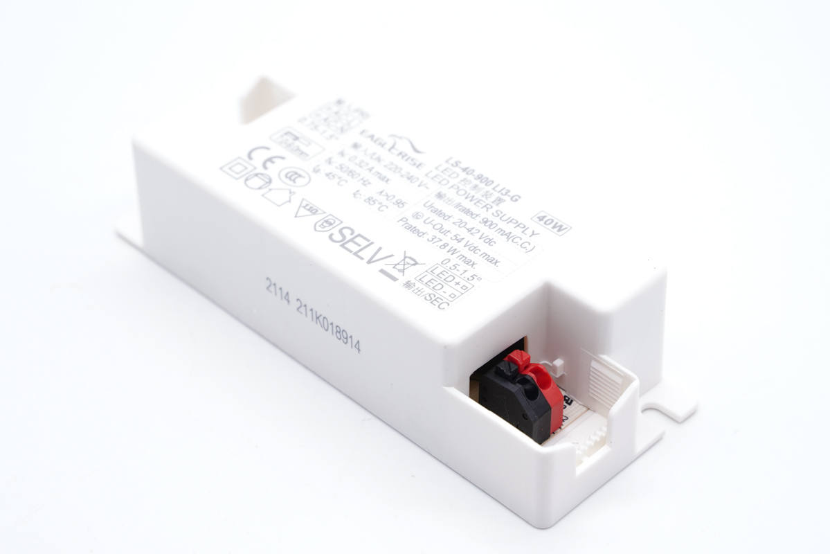 特锐祥贴片y电容助力实现小型化 ,伊戈尔40w led驱动电源拆解