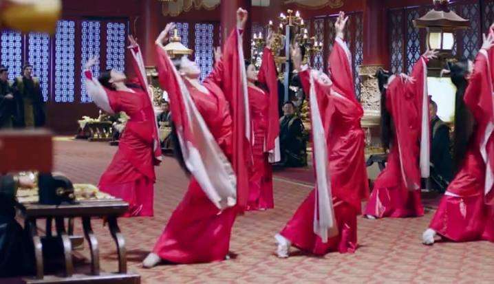 揭秘古代宫女真实生存状况生如牲畜任人蹂躏死后无葬身之地