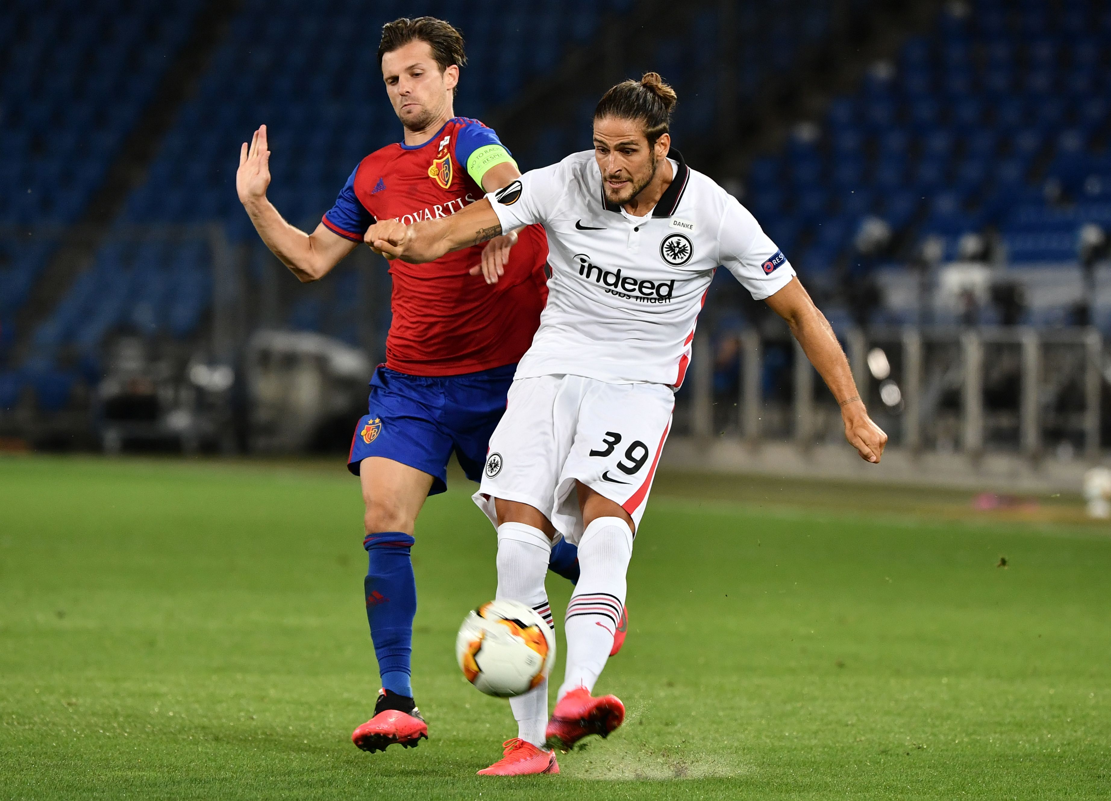 足球——欧罗巴联赛:巴塞尔队晋级八强