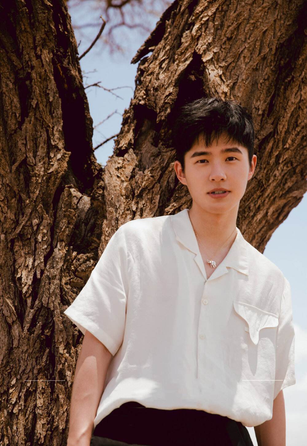 曝刘昊然周冬雨未分手,却喜欢上经纪人,工作人员怒发声辟谣