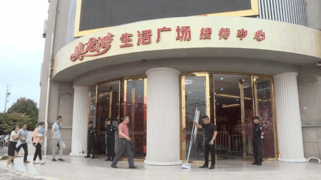 仪征西区奥龙湾生活广场有望国庆迎客