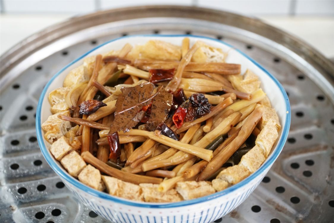 准备年夜饭,别忘了用豆腐做盘"蒸蒸日上",寓意日子越过越红火