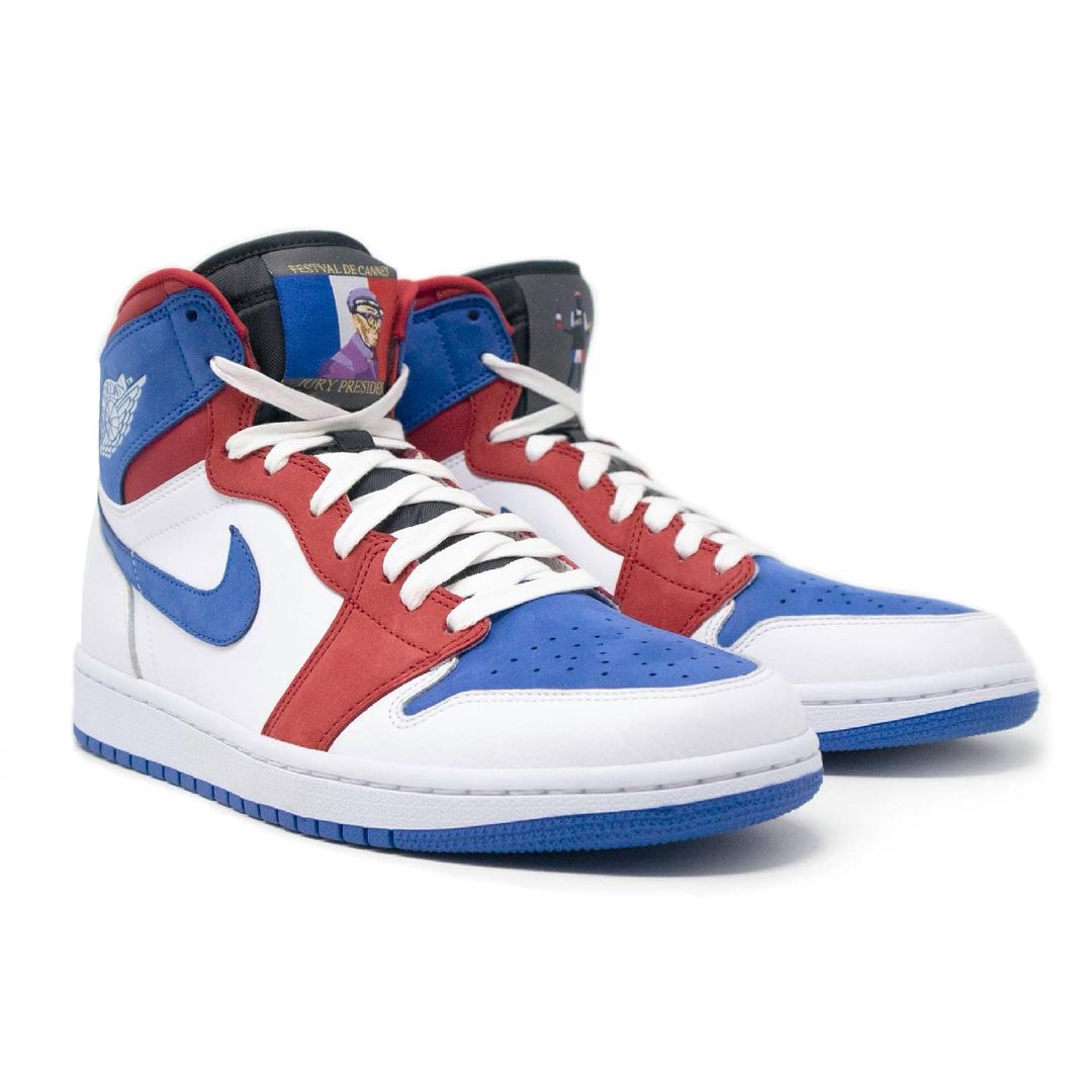 细节致敬科比!斯派克·李晒出个人专属 aj1!