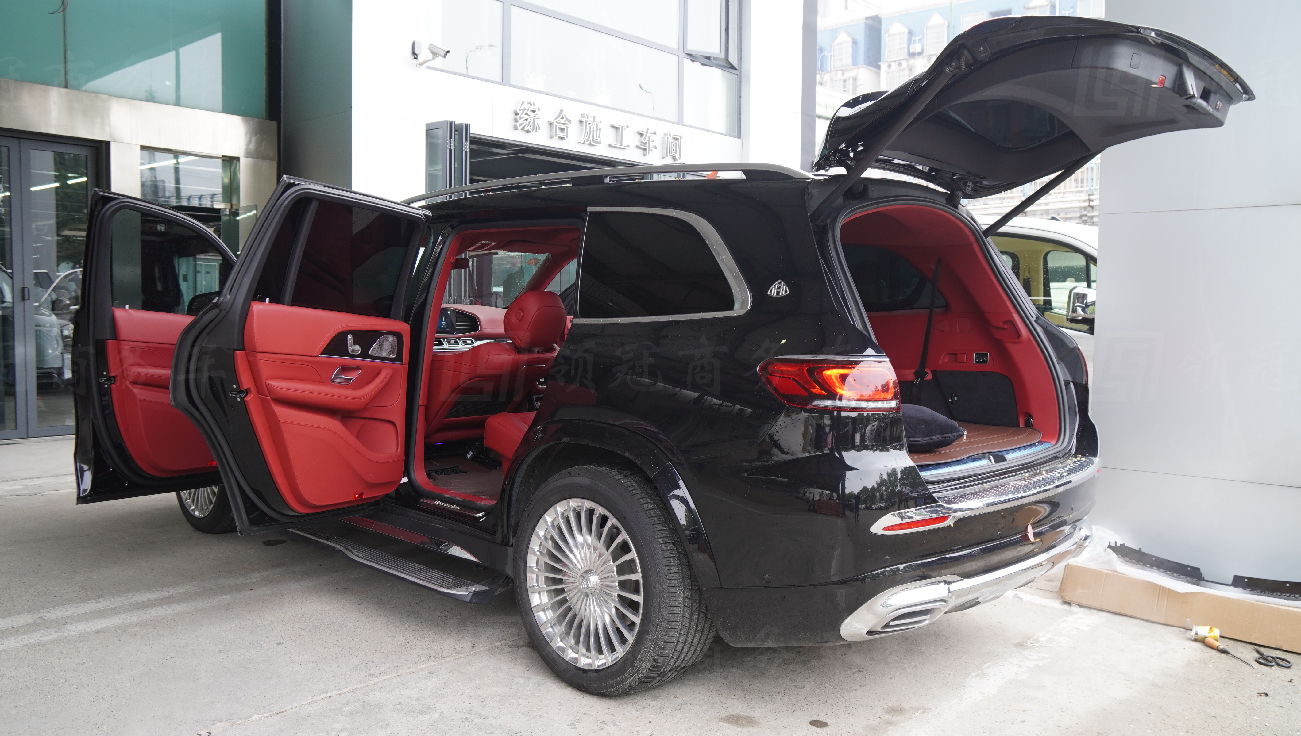 改装版豪车,奔驰迈巴赫gls480~三年你拿得下它么?