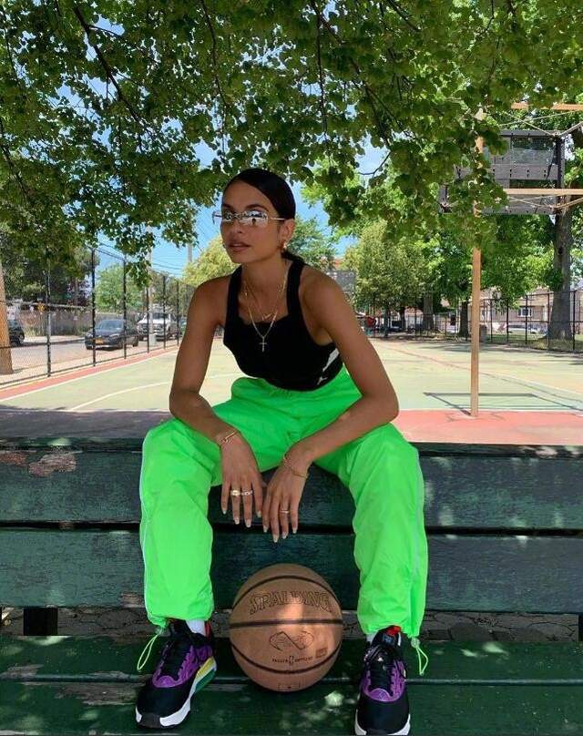 街头感纽约时尚博主danie 欧美运动风穿搭范本