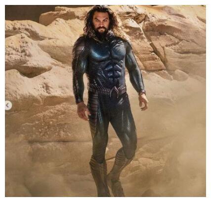 "海王"杰森·莫玛谈健身,自称身材很差,近照威猛依旧