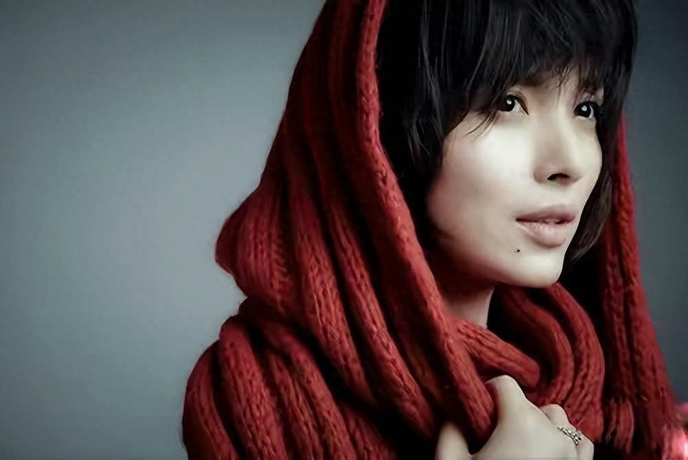 李佳我这辈子正确的决定就是初婚失败后勇敢的嫁给男神靳东