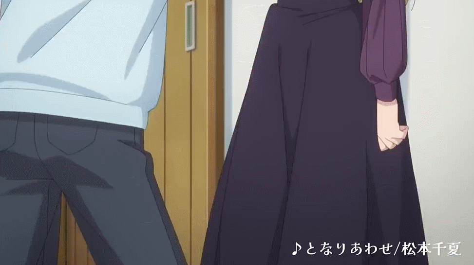 去世后,为了独自抚养年幼的弟弟妹妹,漫画家久我卖力地画着少女漫画