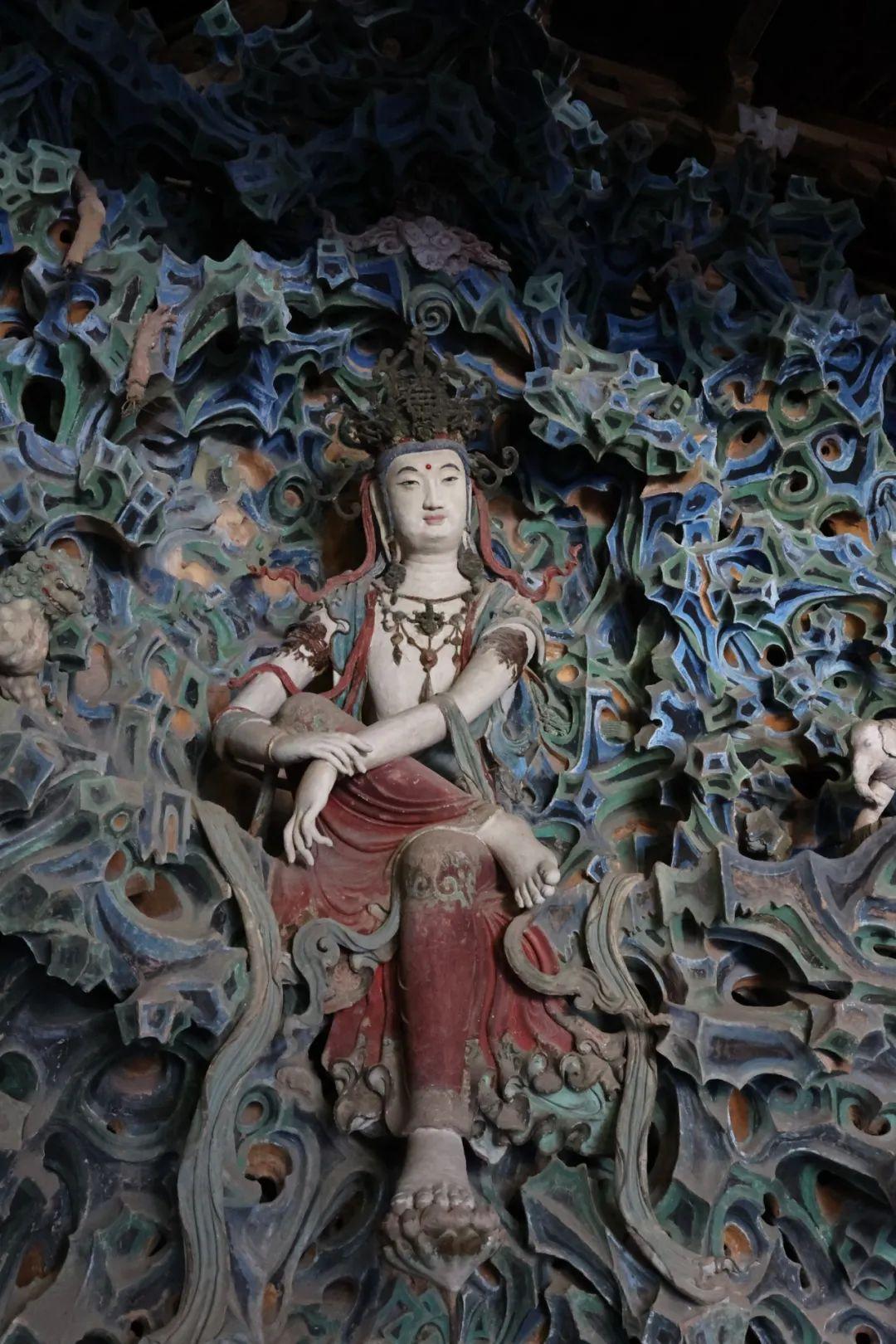 河北隆兴寺富有人情味的最美观音