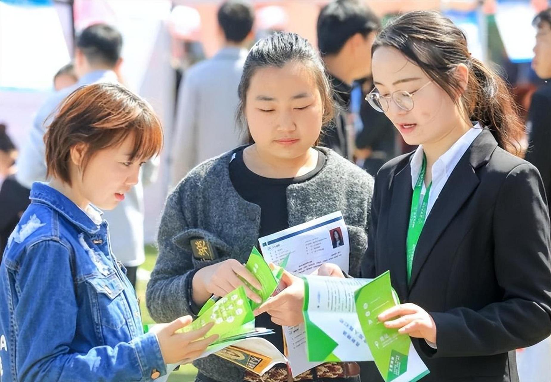 又一铁饭碗开始扩招,3年后有望转为事业编制,专科生可以享福了