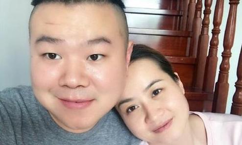 德云社成员秀老婆,本以为岳云鹏老婆够可爱,孙越老婆这么年轻