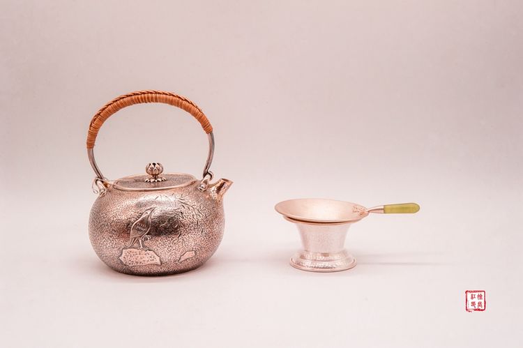 茶马古道上一个小锤敲过一千年的古老白族村寨银器之乡鹤庆新华村