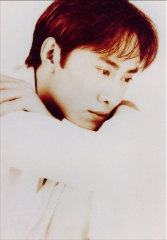 军旅歌手江涛:红了不忘本,接回了改嫁的母亲,始终把妻子当做宝